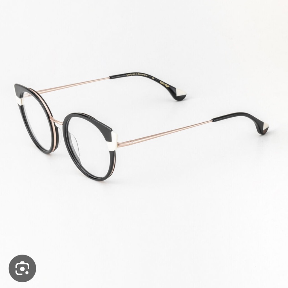 Woodys Freda clear lens glasses